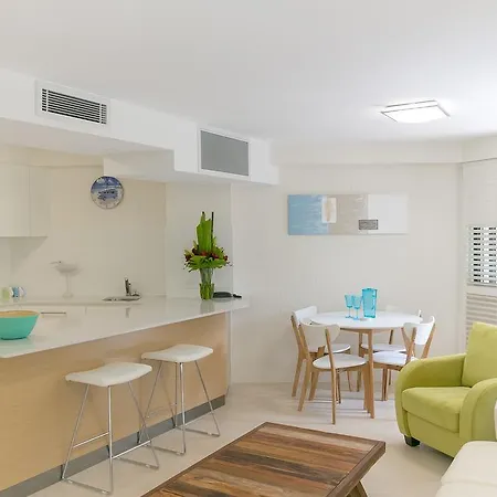 Ocean Breeze Resort Noosa Heads Exterior photo